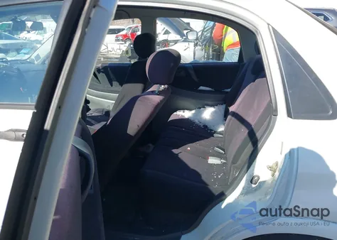 2004 Suzuki Aerio Lx/S z USA, uszkodzony, nr VIN JS2RA61S045206358